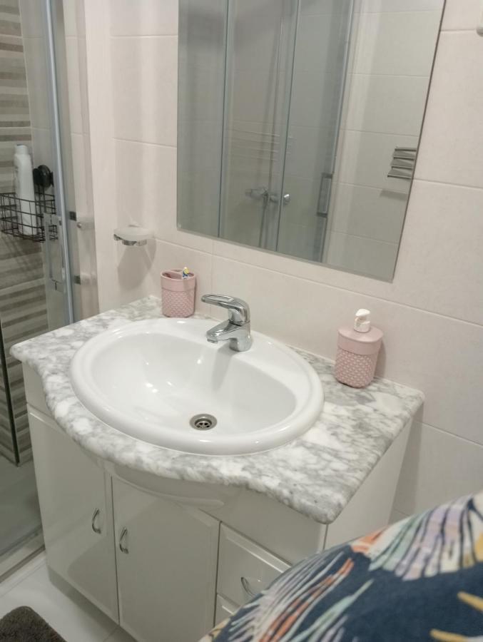 Sentral Appartement In Torrevieja Bagian luar foto